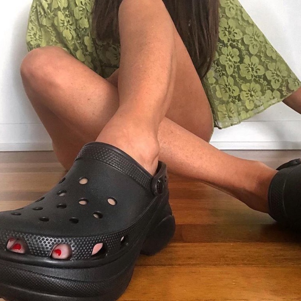NWT Crocs Classic Bae Clog in Black Women’s Size 7